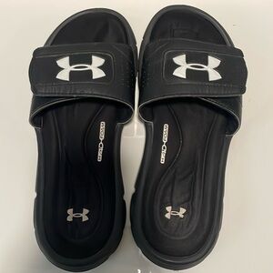 UNDER ARMOUR Slides